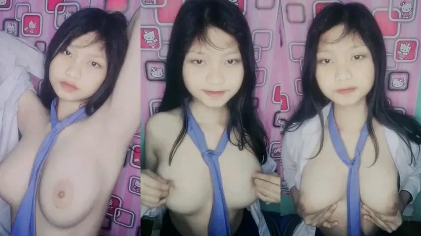 Masih Gadis Remas TT Pulang Sekolah